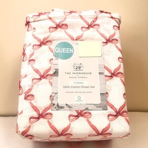 The Farm House QUEEN  Red Bows Holiday 100% Cotton FLANNEL  sheets set.
